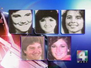 Sau khi bị bắt vì phạm tội cướp của, Rolling cũng bị điều tra về cái chết bí ẩn của 5 nạn nhân ở Gainesville. Trong thời gian tạm giam, gã tội phạm này đã kể với bạn tù Bobby Lewis rằng chính hắn đã lập kế hoạch và ra tay sát hại 5 thanh niên trên.