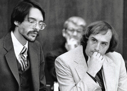 Người ta cho rằng Milligan mắc chứng rối loạn đa nhân cách là vì bị cha dượng lạm dụng tình dục và tra tấn kể từ khi còn nhỏ. Trước cáo buộc này, người cha phủ nhận.