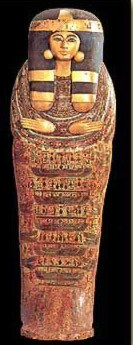 Tùy vào sự giàu có của người chết mà thân nhân người quá cố có thể chôn cất người đã mất trong 1, 2 hoặc 3 lớp quan tài khác nhau.