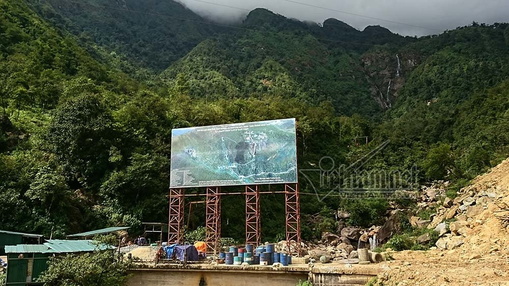 Thuc hu viec Lai Chau xay biet thu tren dat rung phong ho Hoang Lien Son