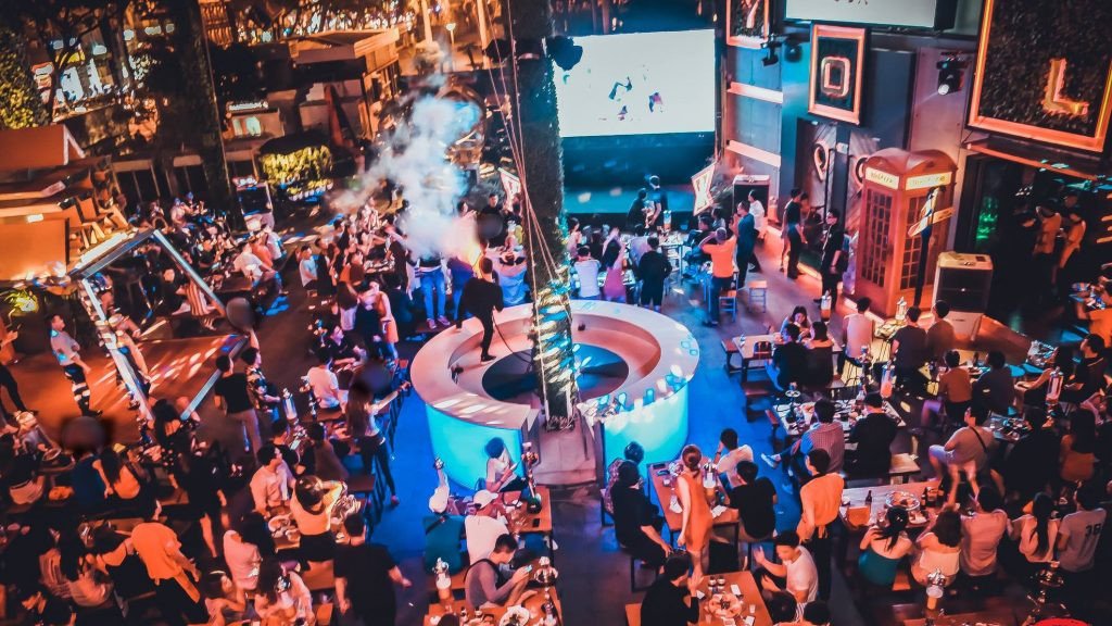 Cong vien vang nguoi tro thanh dia diem giai tri hot cua gioi tre