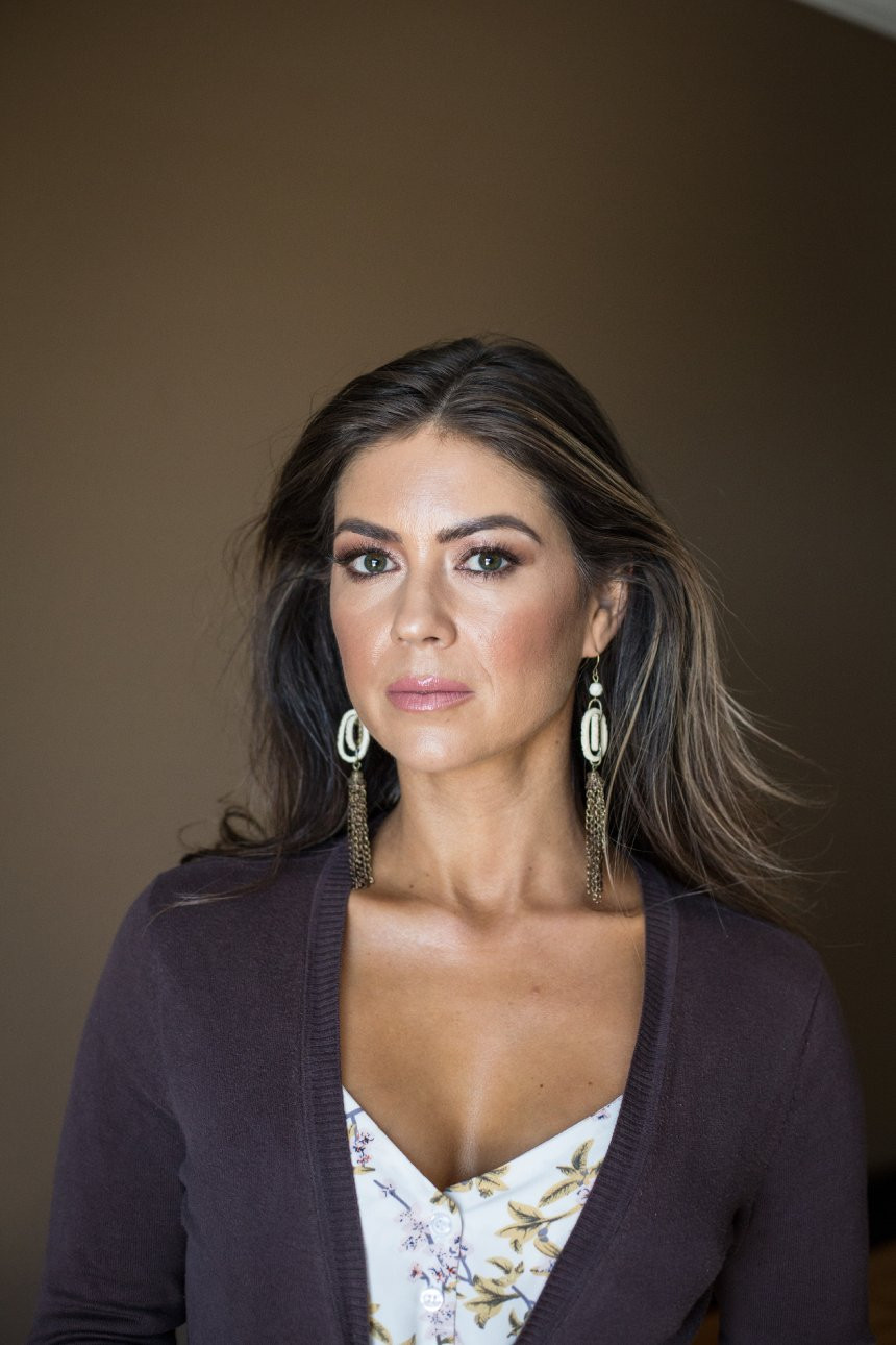 7 tiet lo ngo ngang ve nguoi mau cao buoc bi Ronaldo cuong hiep