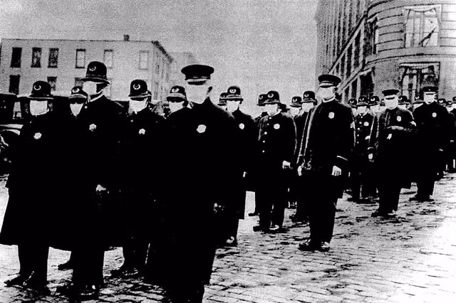 Theo ước tính, hơn 11.000 người dân ở Philadelphia tử vong trong tháng 10/1918 vì đại dịch cúm Tây Ban Nha.