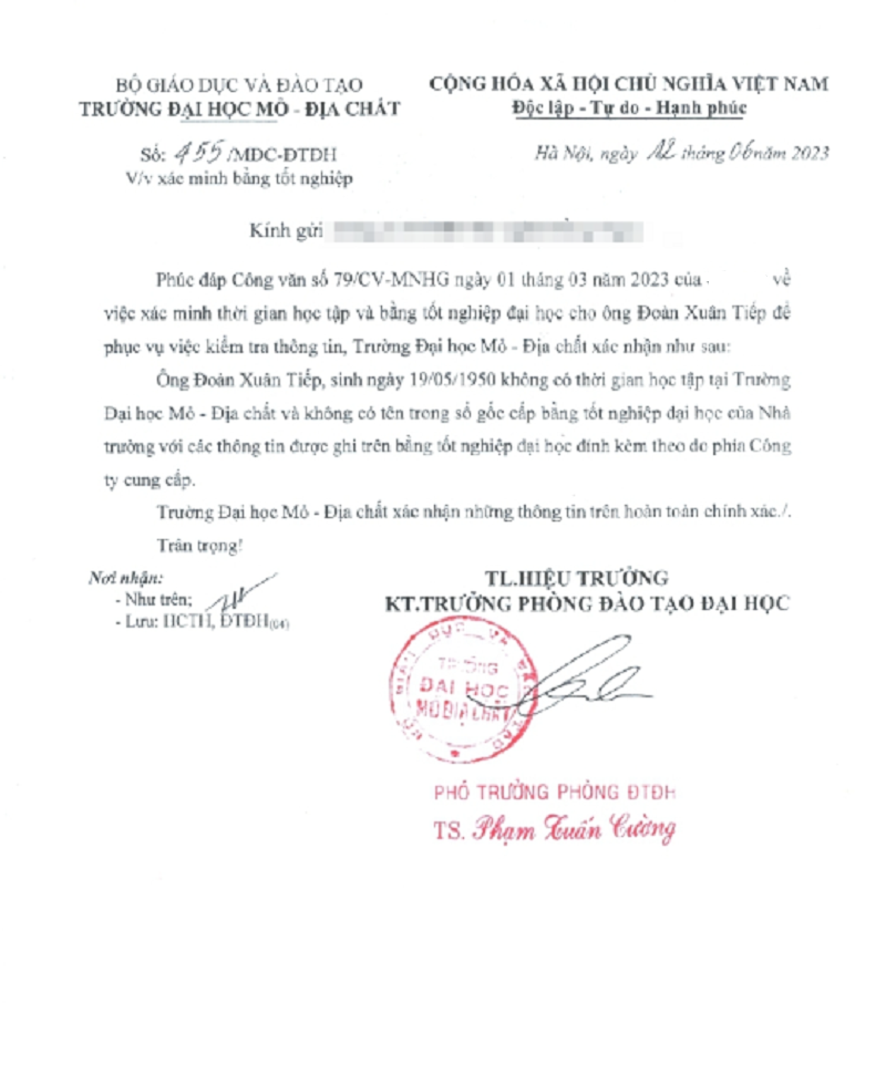 Chu tich Hoi dong truong DH Kinh Bac khong hoc DH Mo - Dia chat?-Hinh-2