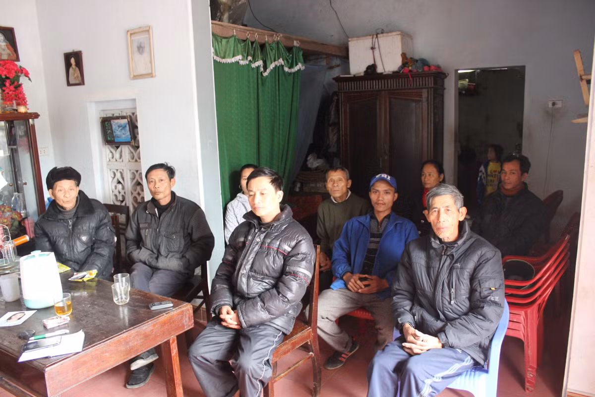 Co dau tre bong dung mat tich khien ca gia dinh hoang mang-Hinh-2