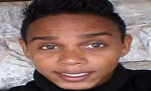 Noi dien can nguoi tren may bay vi nuot 80 vien cocaine