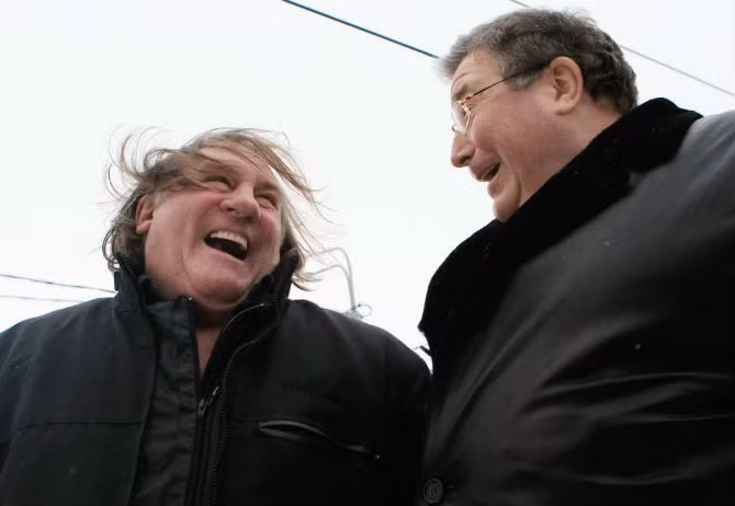 Ngôi sao điện ảnh, công dân Nga Gerard Depardieu ở Saransk.