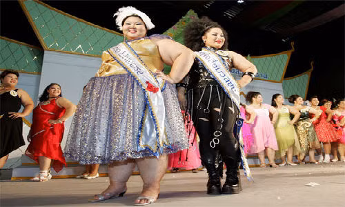 Hoa hậu Voi: Hoa hậu Voi (Miss Jumbo Queen) là cuộc thi nằm trong những hoạt động bảo tồn loài voi được tổ chức ở Thái Lan. Các thí sinh tham dự cuộc thi này phải có vẻ đẹp giống như loài voi với cân nặng tối thiểu là từ 60 kg trở lên.