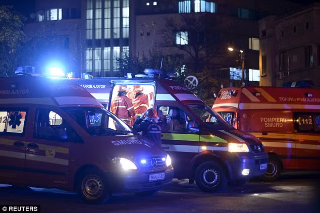 Được biết, hơn 60 xe cứu thương và xe cứu hỏa đã được huy động đến hiện trường ngay sau khi vụ nổ xảy ra.