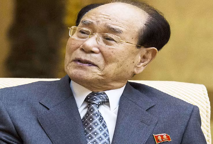 Ông Kim Yong-nam là Chủ tịch Đoàn chủ tịch Hội nghị Nhân dân Tối cao của Cộng hòa Dân chủ Nhân dân Triều Tiên. Ông đã nắm giữ vị trí này từ năm 1998.
