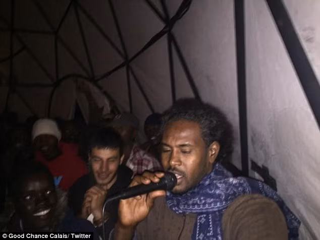 “Đây là nơi để mọi người có thể gặp gỡ, vui chơi và chia sẻ với nhau”, Murphy cho biết.