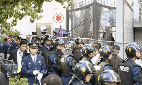 Xo xat giua nguoi Tho Nhi Ky va nguoi Kurd tai Tokyo