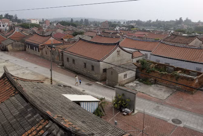 Cuoc song tren quan dao Kim Mon sat nach Trung Quoc-Hinh-3