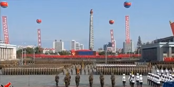 Quang cảnh lễ duyệt binh ở Bình Nhưỡng.