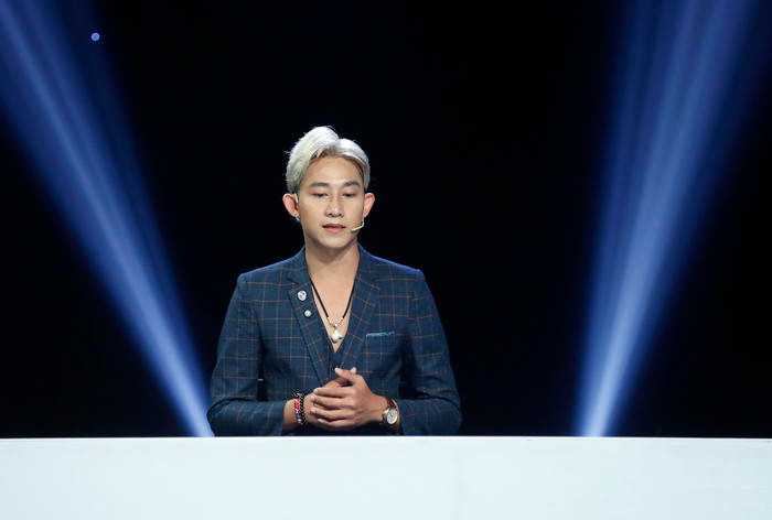 Cuoc doi thang tram cua cuu thanh vien HKT: Tung suyt tu tu-Hinh-3