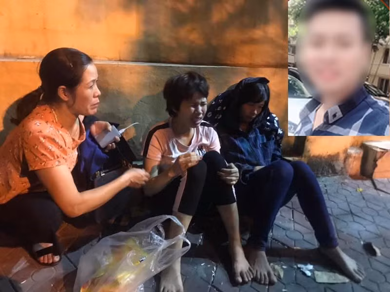 Người thân nạn nhân S. cho biết, tối 26/9, S. nhắn cho bạn cùng ở trọ, bảo đang chờ khách ở Bến xe Mỹ Đình và nhắn tin lại cho bạn sau khi chở 2 khách nam.