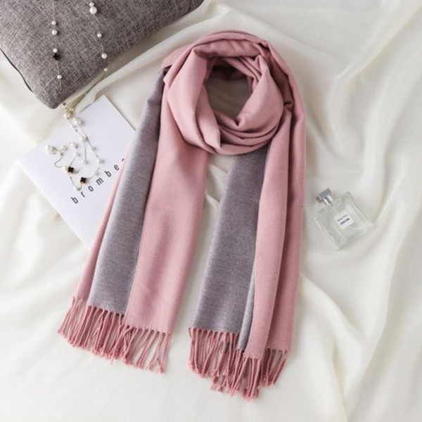 Không có thống kê về số lượng người chết vì khăn quàng cổ. Vậy nhưng không thể phủ nhận mối nguy khi khăn vướng vào máy móc đang hoạt động. (Ảnh minh họa)