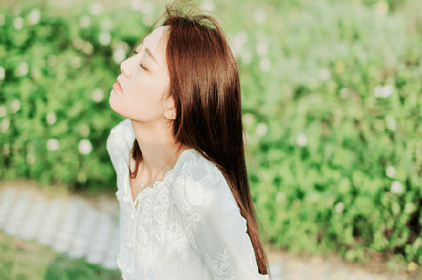 Theo chuyên gia tâm lý, nằm mơ ân ái khá phổ biến ở những người trưởng thành. Đối diện tình trạng này, bạn nên thực hiện ba điều dưới đây để ổn định cảm xúc.