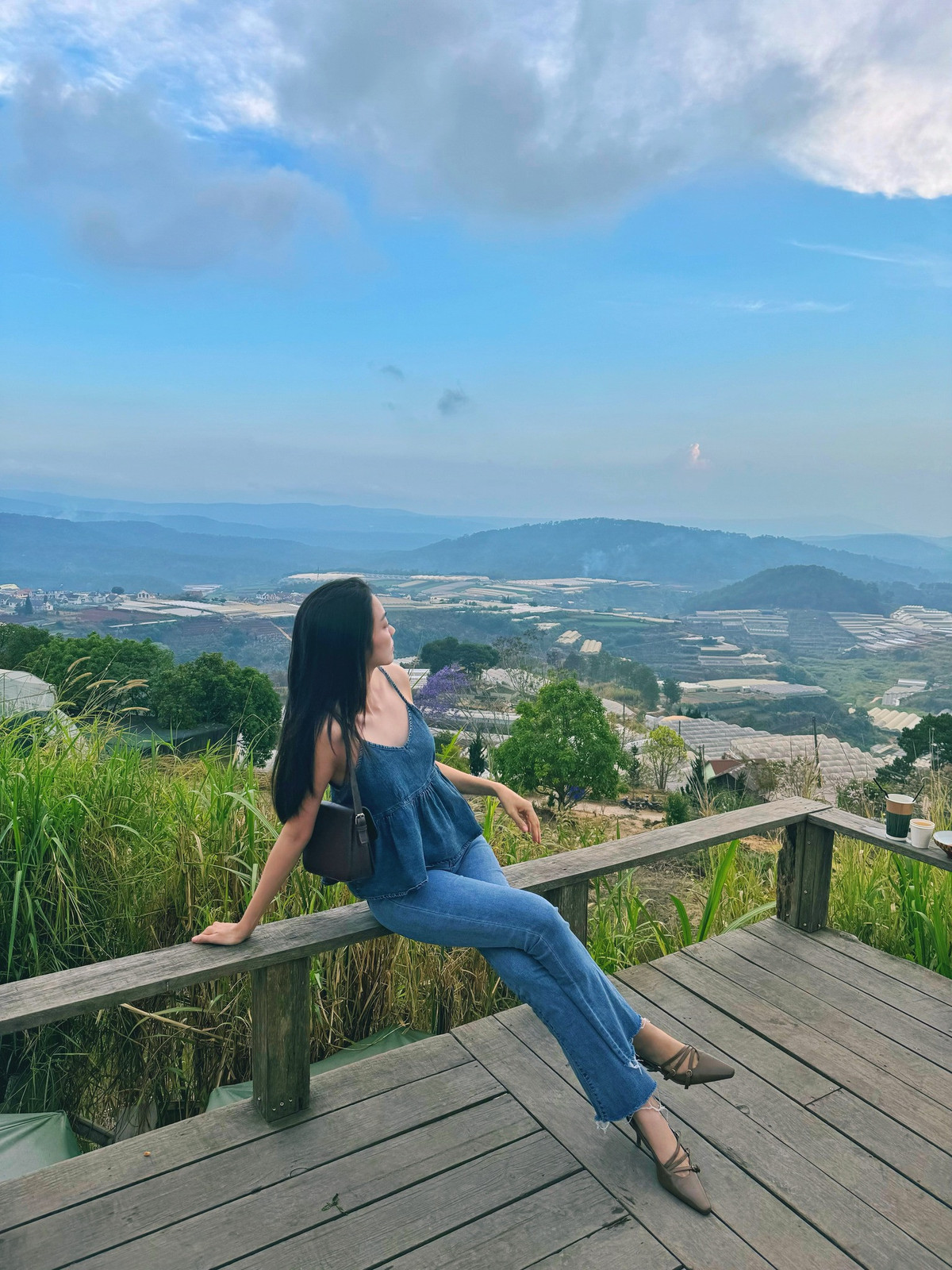 Nữ cơ phó Việt tiết lộ 'đặc quyền' của phi công - Hình 6 Nu co pho Viet tiet lo 'dac quyen' cua phi cong-Hinh-6