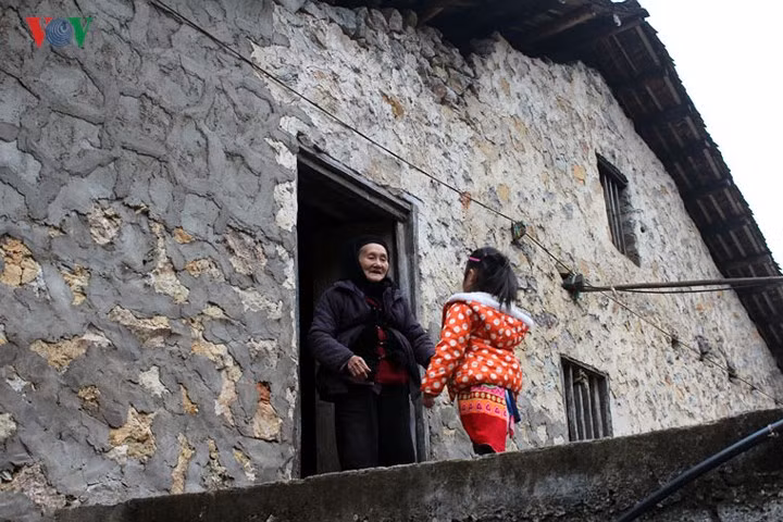 Hồn của đá đồng điệu với tấm lòng chịu thương, chịu khó của đồng bào dân tộc nơi đây.