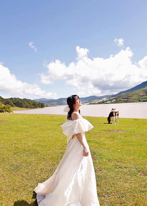 Thảo Trang khoe hậu trường chụp ảnh cưới ở Đà Lạt.