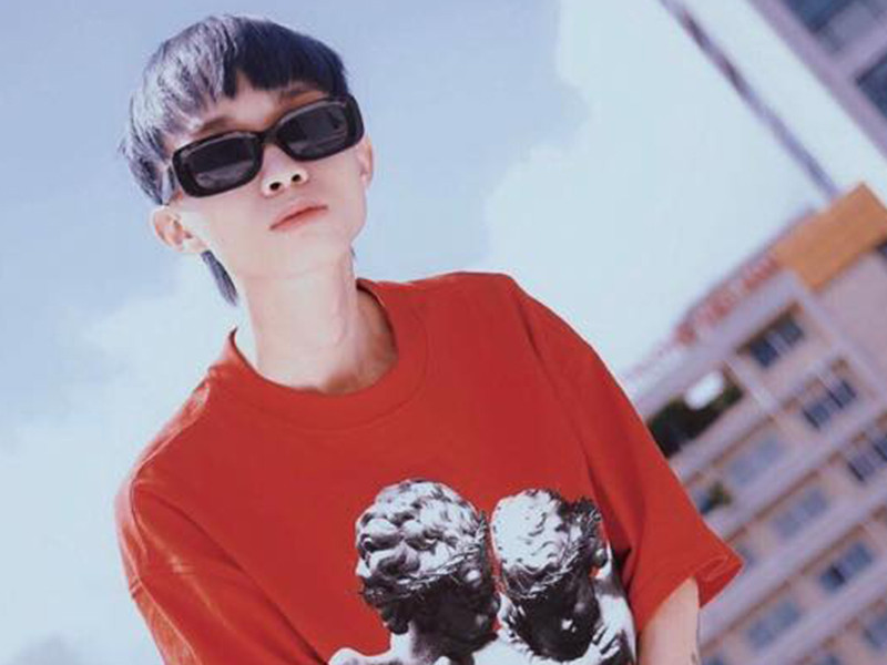 Trong nhóm Deep Trôi, trưởng nhóm là LAD. Anh tên thật là Lê Anh Duy.