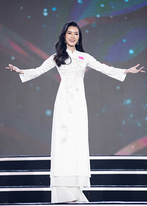 Các thí sinh đều cố gắng thể hiện thật tốt để ghi điểm với ban giám khảo.