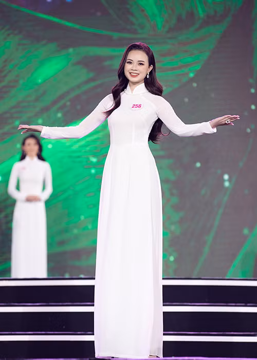 Chung kết Hoa hậu Việt Nam 2020 dự kiến diễn ra vào giữa tháng 11 tại TPHCM.