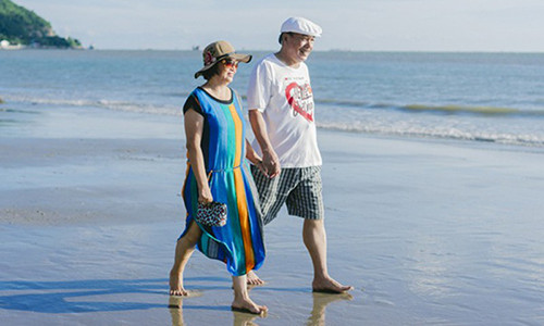 Chuyen tinh it biet cua vo chong nhac si Tran Tien-Hinh-3