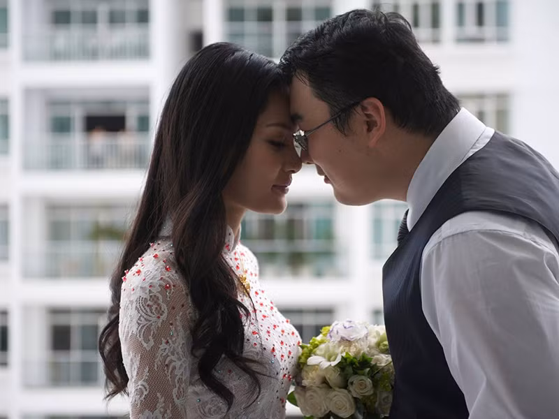 Lay chong nguoi Trung Quoc, Hoa hau Huong Giang gio ra sao?