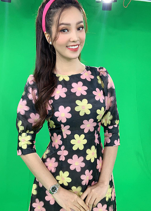 Tại cuộc thi Hoa hậu Việt Nam 2008, Thụy Vân giành danh hiệu á hậu. Sau đó, người đẹp trở lại công việc ở VTV.