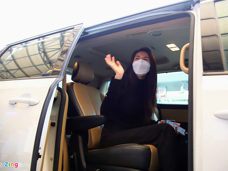 Tính đến trưa ngày 20/10, Thủy Tiên quyên góp được hơn 100 tỷ. Cô bày tỏ sự lo lắng vì trách nhiệm đang rất nặng nề. Ảnh: Zing