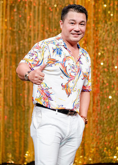 Theo Đời sống pháp luật, từ năm 1998-2005, Lý Hùng ngừng đóng phim nhưng vẫn đi hát. Hiện tại, con trai của NSND Lý Huỳnh theo đuổi âm nhạc và tham gia gameshow. Ảnh: Khám phá