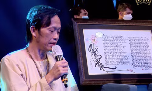 Hoai Linh song the nao ca Vbiz ne phuc?