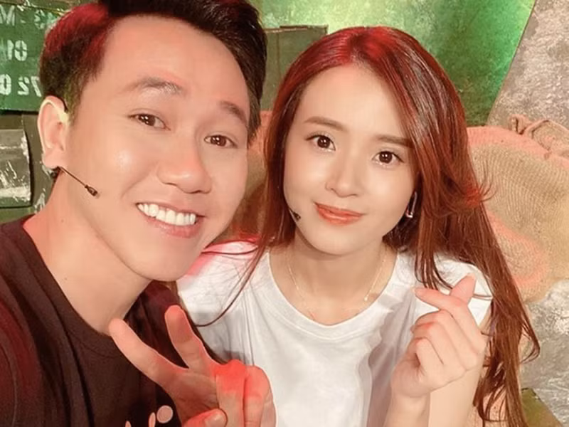 Anh Duc - Midu bao lan “tha thinh” cong khai... co yeu?