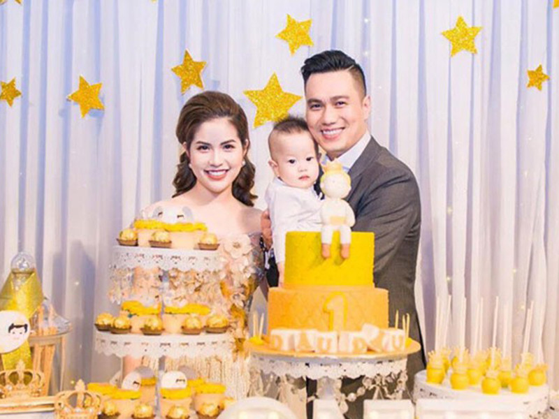 Năm 2019, Việt Anh ly hôn lần 2. Anh và vợ cũ giữ mối quan hệ khá tốt đẹp.