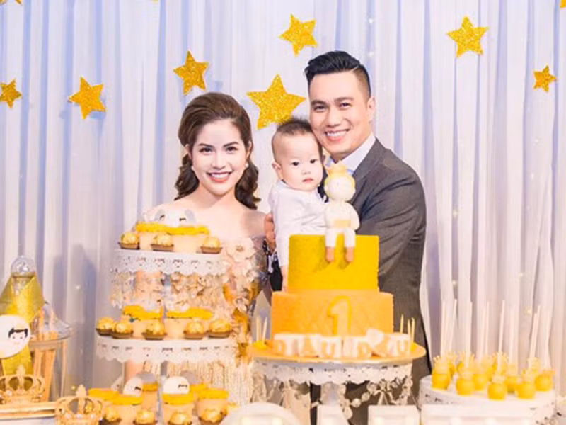 Năm 2019, Việt Anh ly hôn lần 2. Anh và vợ cũ giữ mối quan hệ khá tốt đẹp.