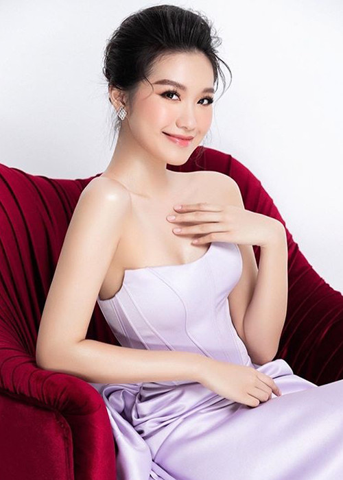 Hải My cho rằng đẹp về ngoại hình chưa phải là tất cả, vì vậy cô luôn nỗ lực học tập và học hỏi.