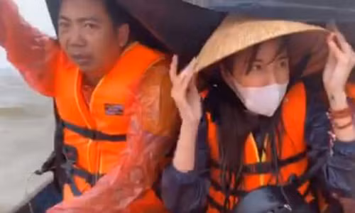 Thuy Tien hoang so tot do khi di giua bien nuoc cuu tro