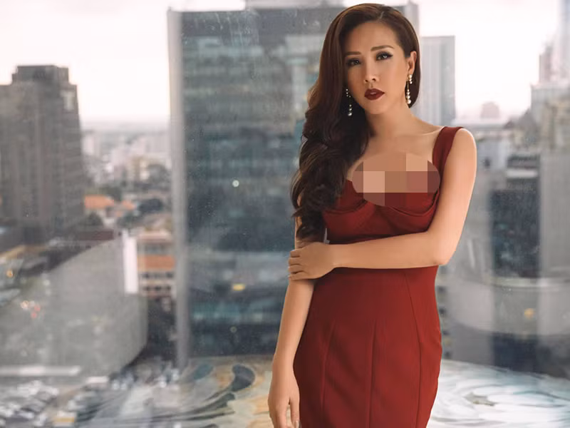 Mới đây, trò chuyện với đạo diễn Lê Hoàng trong 1 talkshow, Hoa hậu Thu Hoài chia sẻ doanh thu từ những cơ sở kinh doanh mỗi tháng lên đến 10 tỷ đồng.