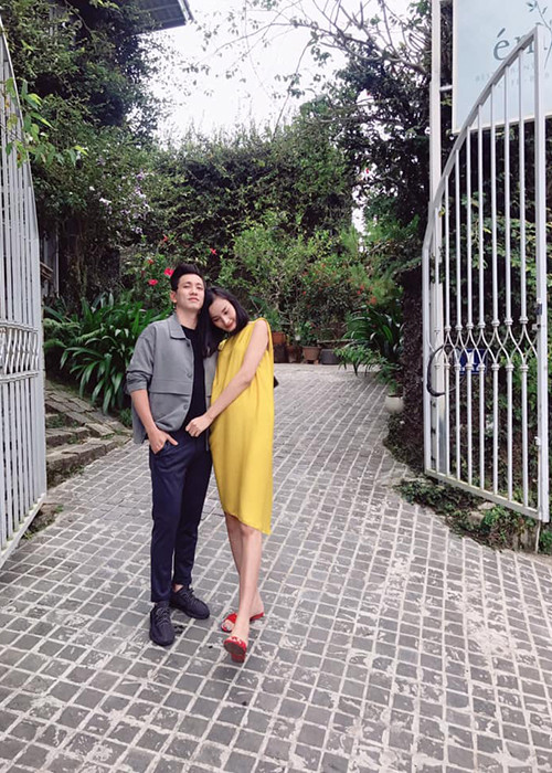 Đỗ An cũng thường xuyên dành những lời có cánh cho vợ trên trang cá nhân lẫn truyền thông.
