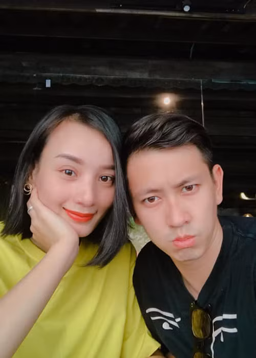 "Khi một người phụ nữ đang giận, tốt nhất không nên nói gì, hơn nữa không nên tranh luận đúng sai với vợ", Đỗ An chia sẻ trên Dân trí.