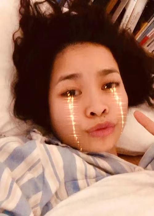 Đồng Lan chia sẻ hình ảnh khi sức khỏe bắt đầu xấu đi do COVID-19.