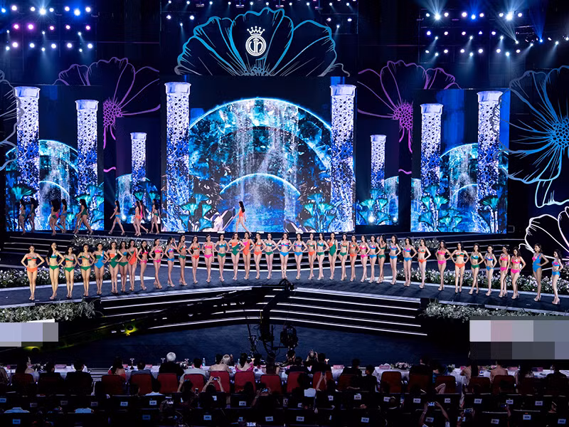 Không lọt top 40 trình diễn bikini nhưng Kim Trà My và Nguyễn Thị Minh Trang vẫn vào vòng chung kết nhờ dẫn đầu bình chọn trên các nền tảng mạng xã hội ở phần thi phụ Người đẹp truyền thông.