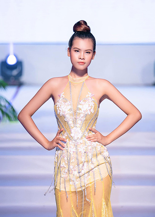Người đẹp đến từ Gia Lai đoạt giải Á hậu 2 cuộc thi Miss Vietnam Universe Ambassador 2018.
