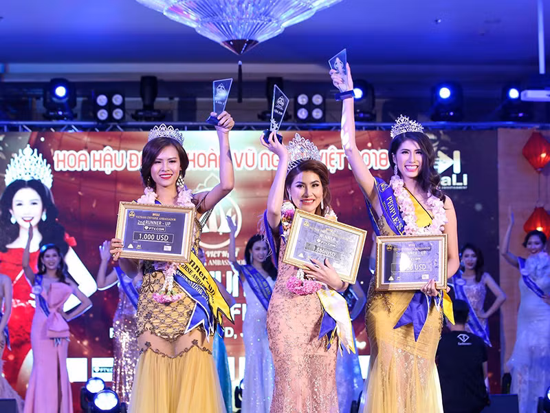 Sau các cuộc thi nhan sắc, tên tuổi của người đẹp vẫn được ít người biết đến.