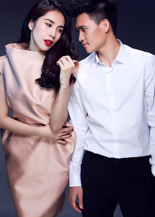 Nữ ca sĩ đã bỏ lại sau lưng những bất hạnh tuổi thơ để sống hạnh phúc bên chồng con.