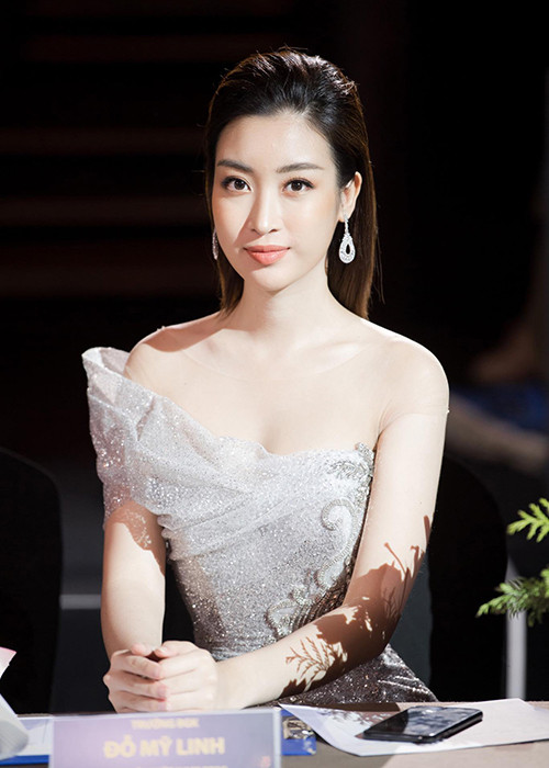 Trong thời gian đương nhiệm, Mỹ Linh xây dựng hình ảnh thanh lịch.