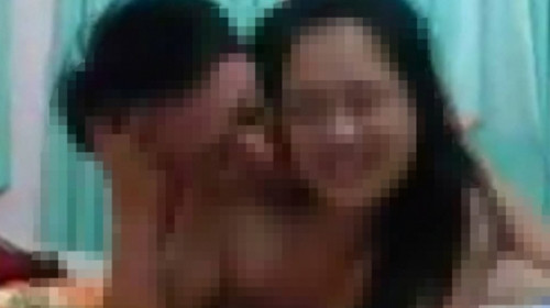 Co gai 19 tuoi quay lai clip quan he voi ong 70 roi nhieu lan tong tien