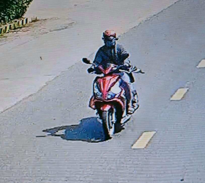 Lời khai của kẻ dùng búa cướp tiệm vàng ở Long An - Hình 2 Loi khai cua ke dung bua cuop tiem vang o Long An-Hinh-2